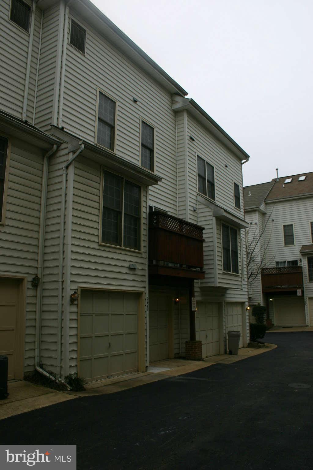 STONEGATE - Residential Lease