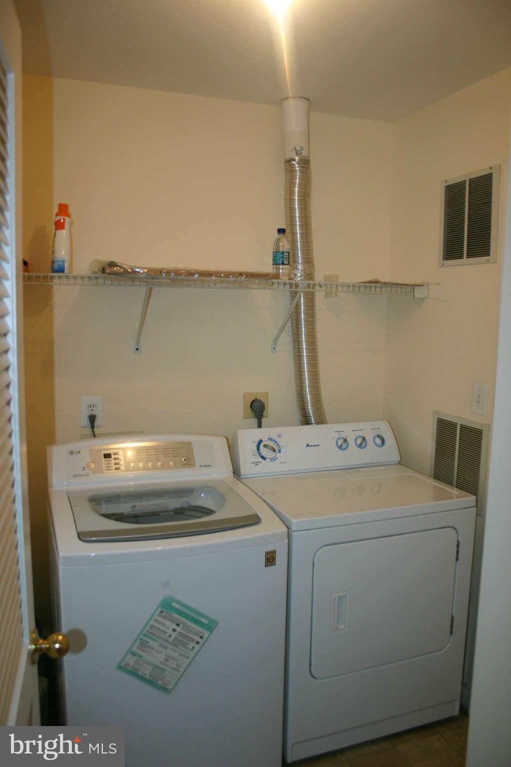 STONEGATE - Residential Lease