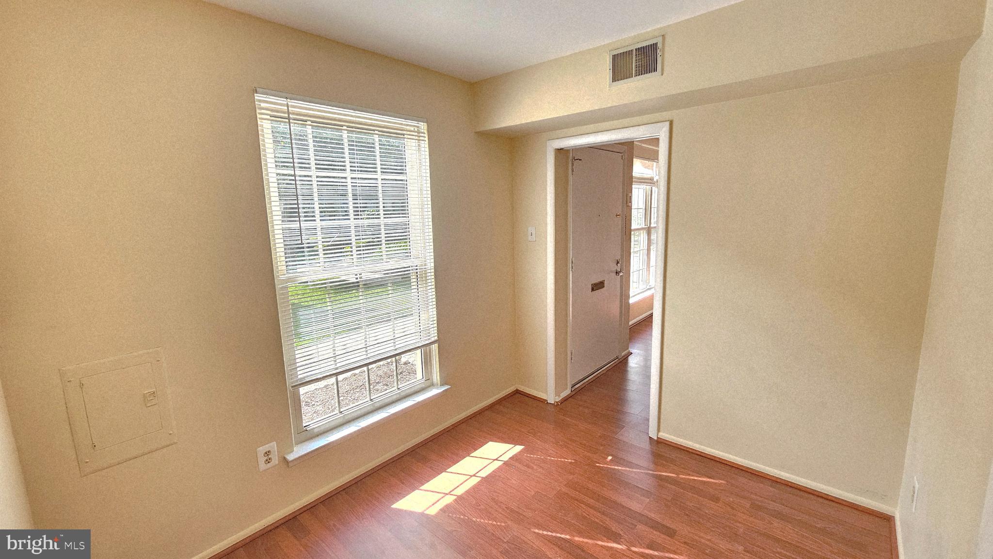 SOMERTON - Residential Lease