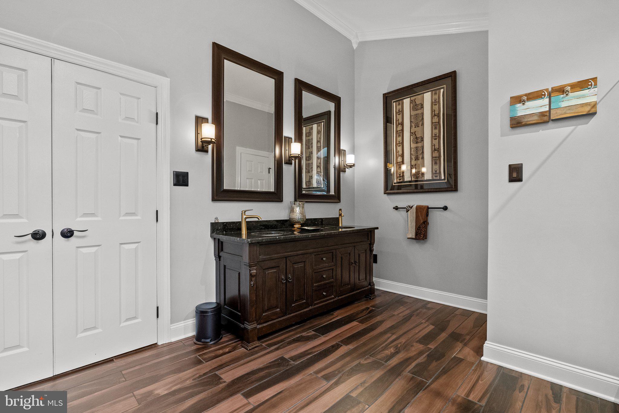 FARMVIEW - Residential