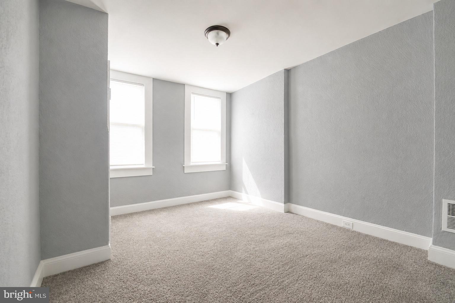 ROSEMONT - Residential