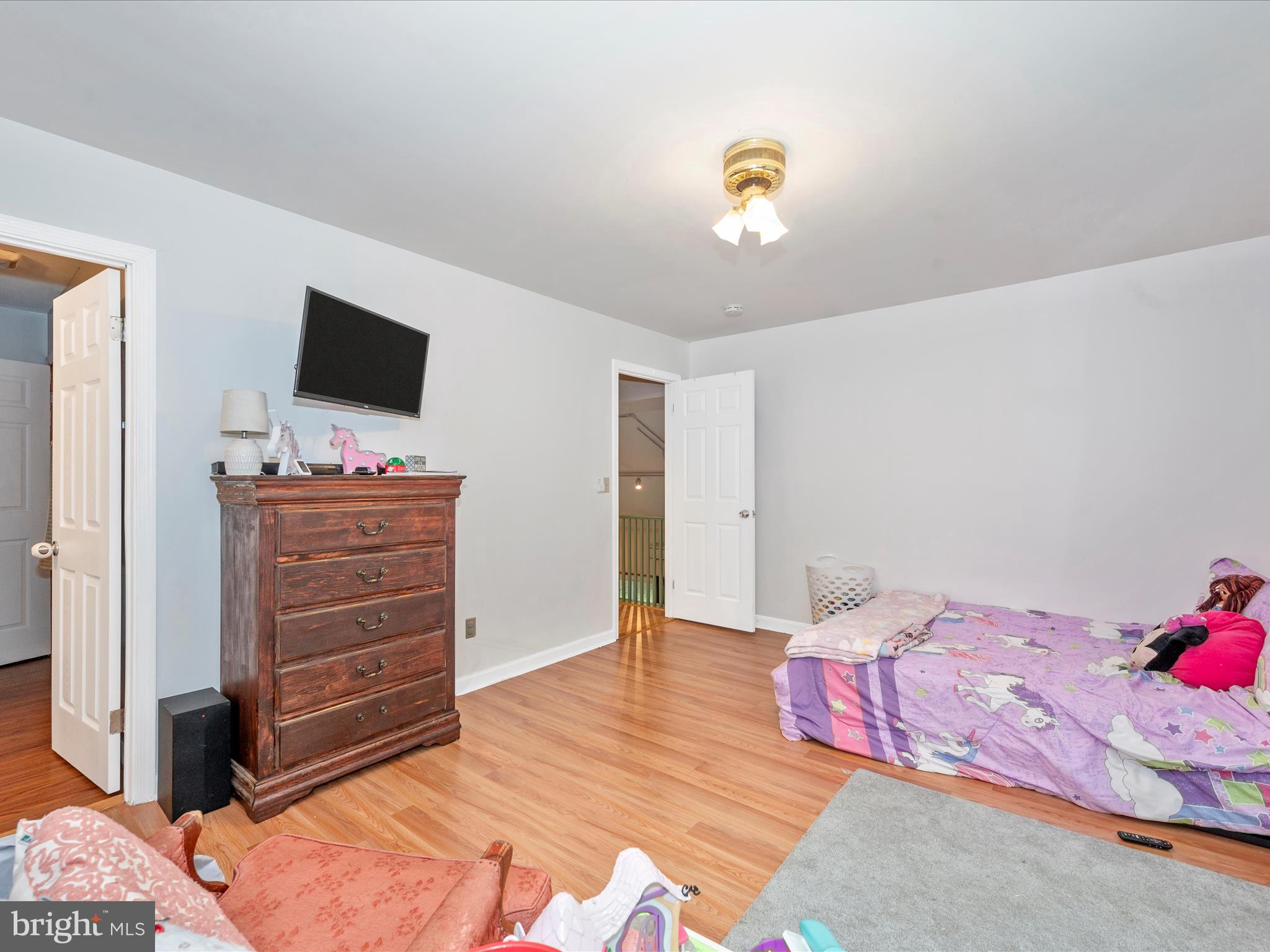 SHANNONDALE - Residential