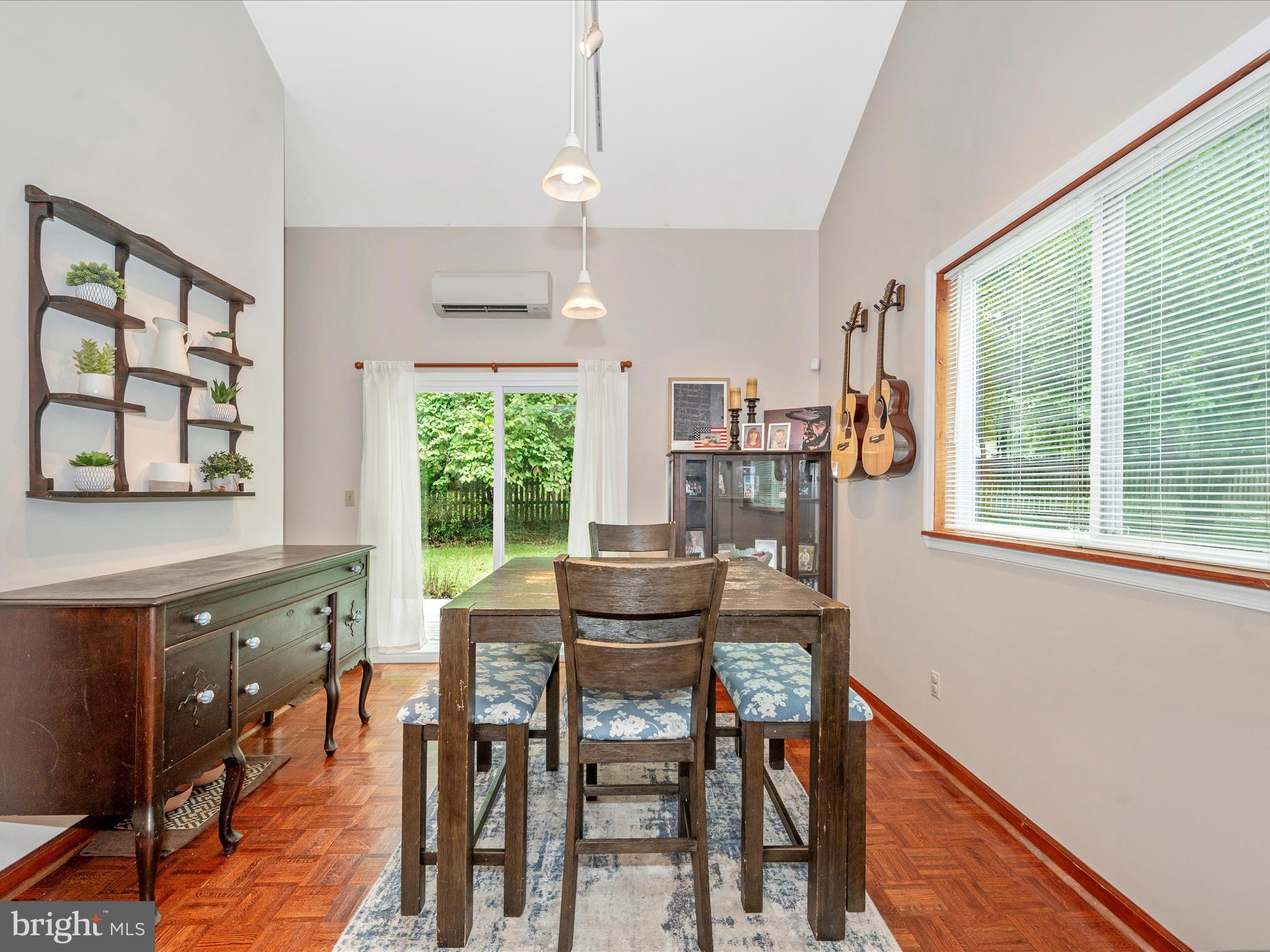 SHANNONDALE - Residential