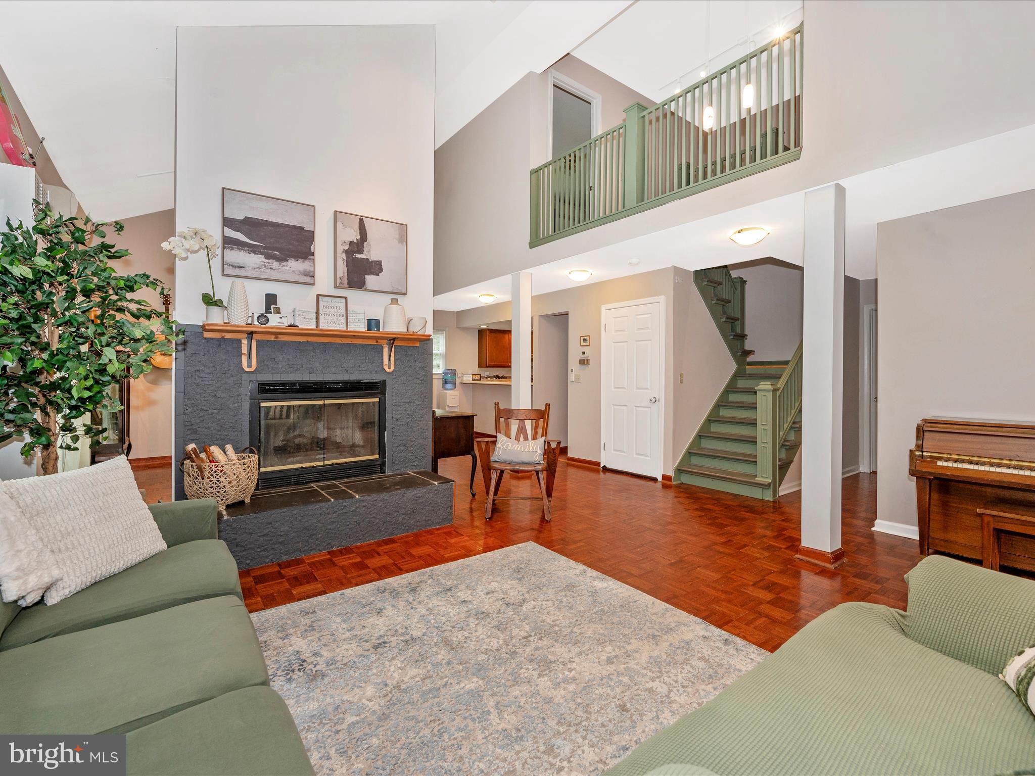 SHANNONDALE - Residential