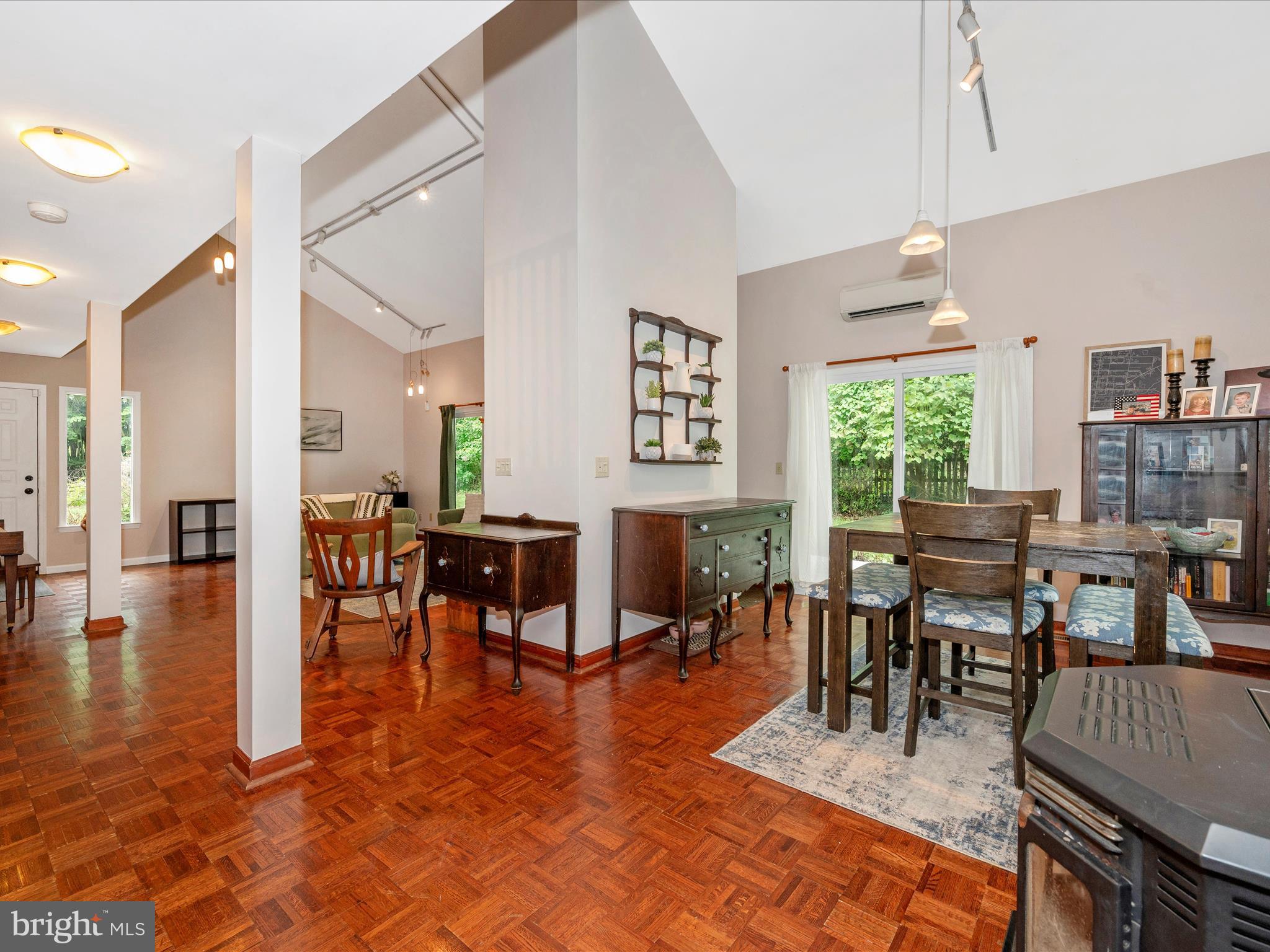 SHANNONDALE - Residential