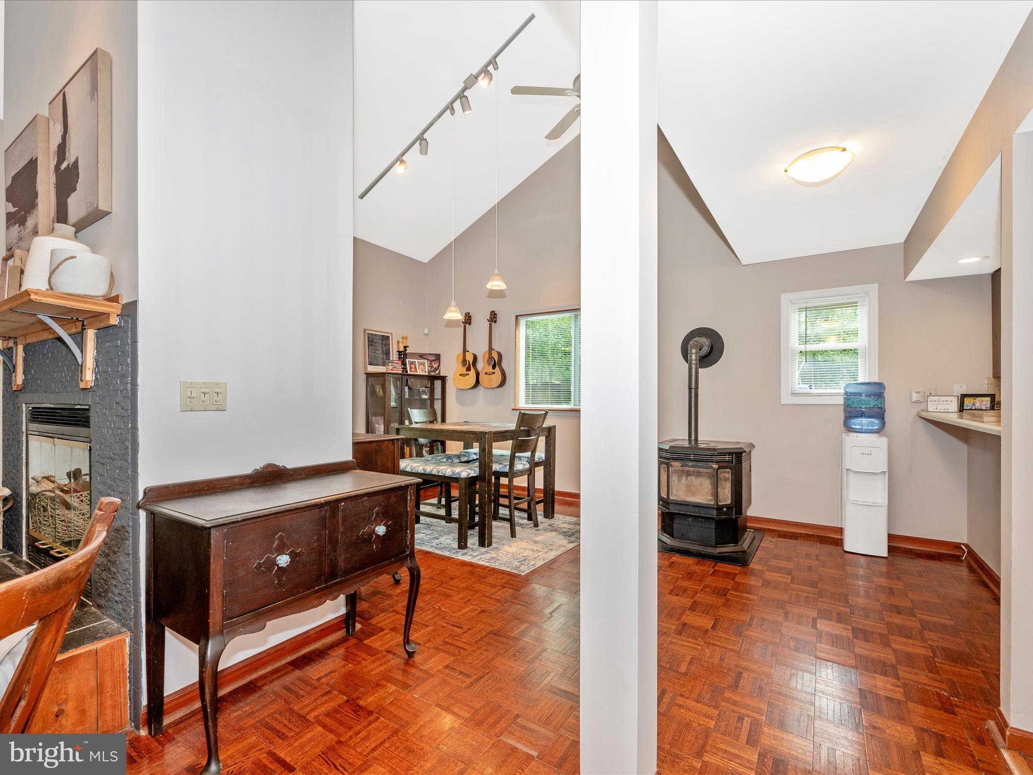 SHANNONDALE - Residential