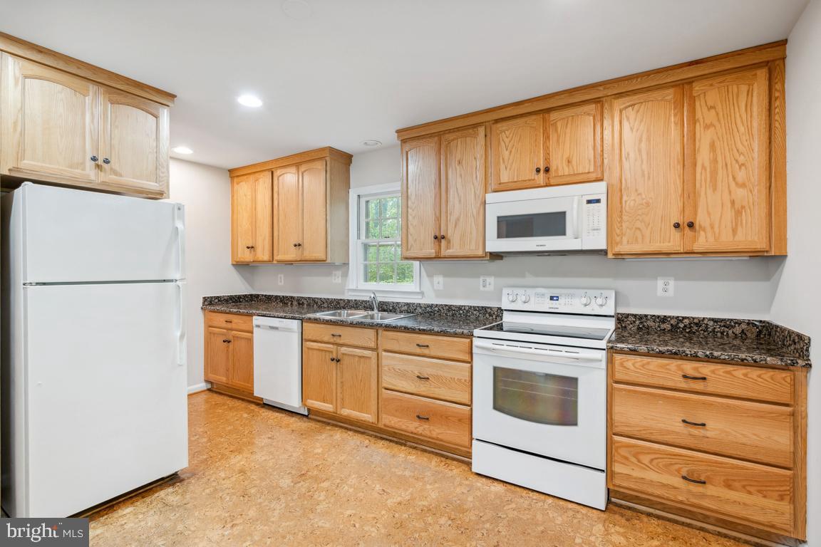 HIGHBRIDGE ESTATES - Residential