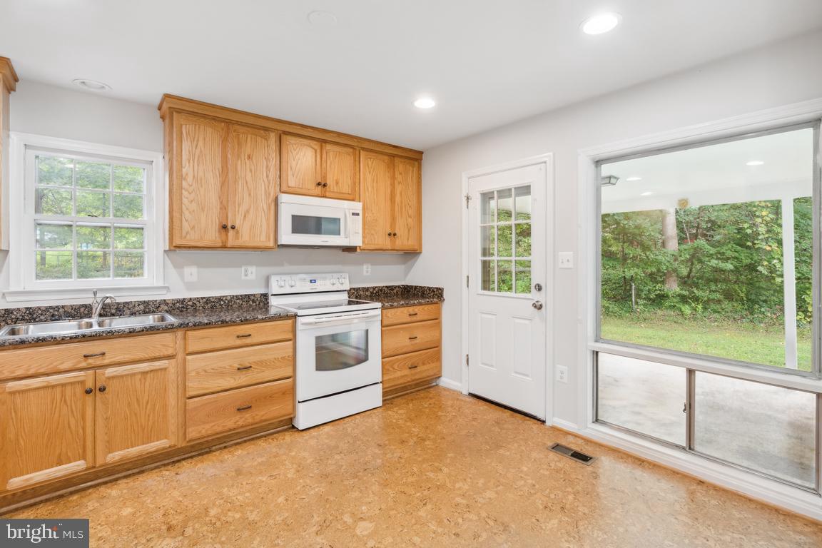 HIGHBRIDGE ESTATES - Residential