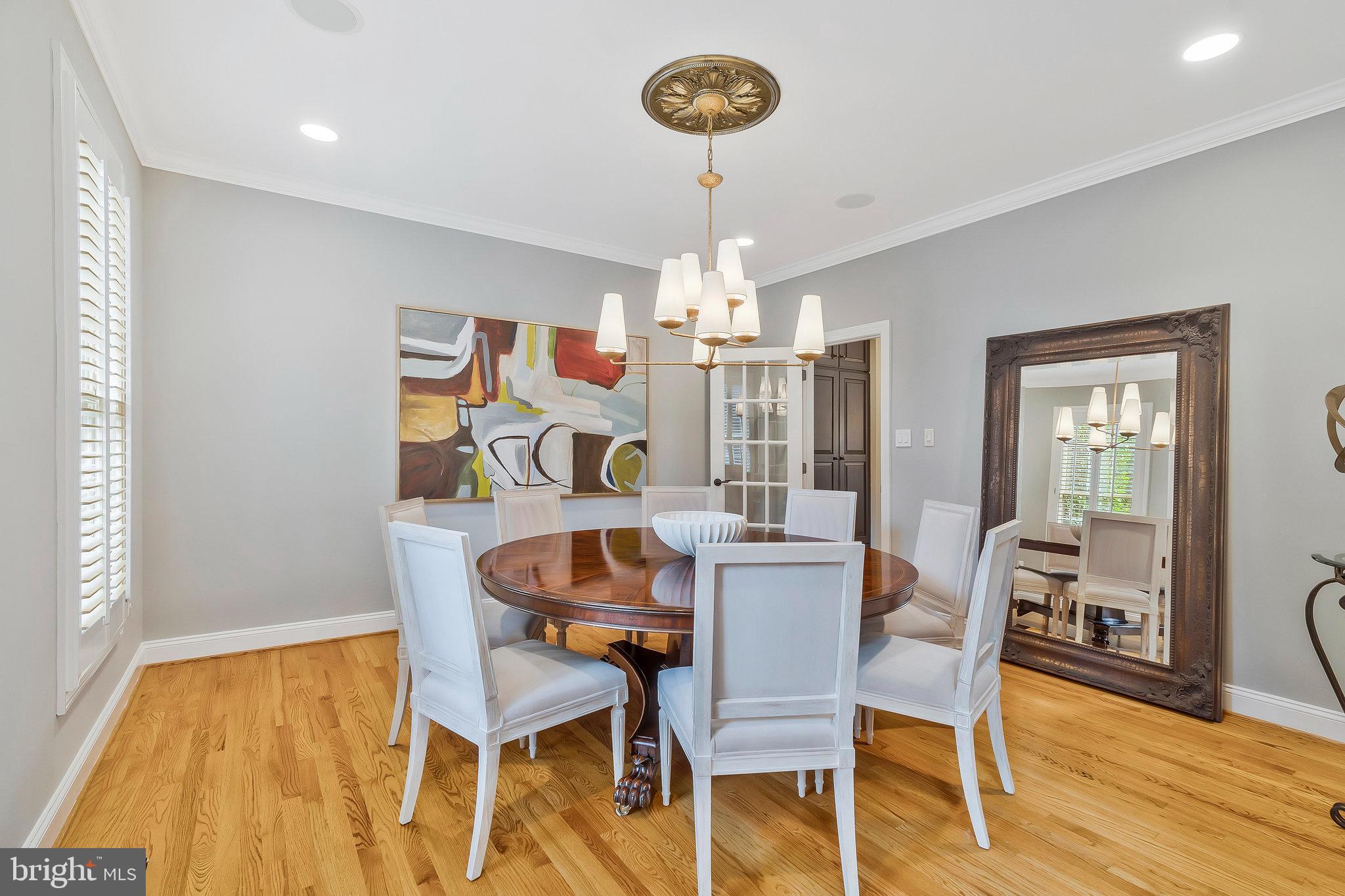 MC LEAN HAMLET - Residential