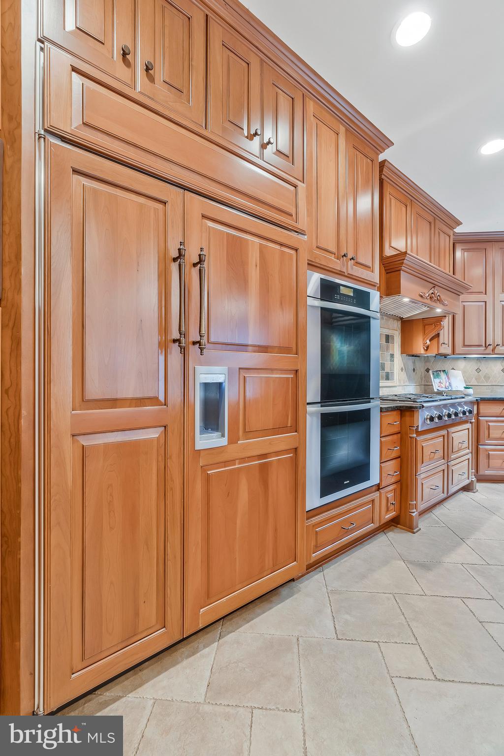 MC LEAN HAMLET - Residential