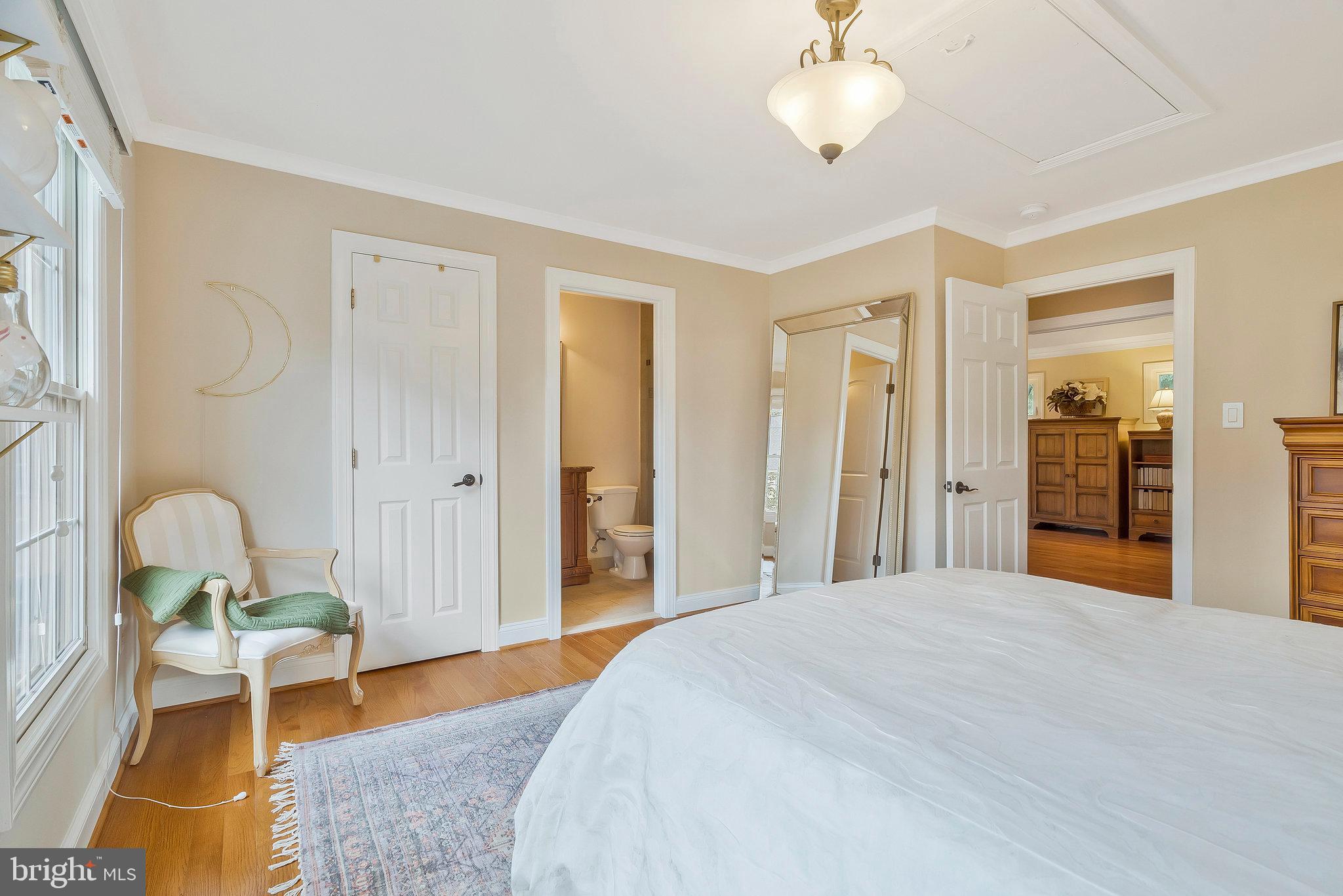 MC LEAN HAMLET - Residential