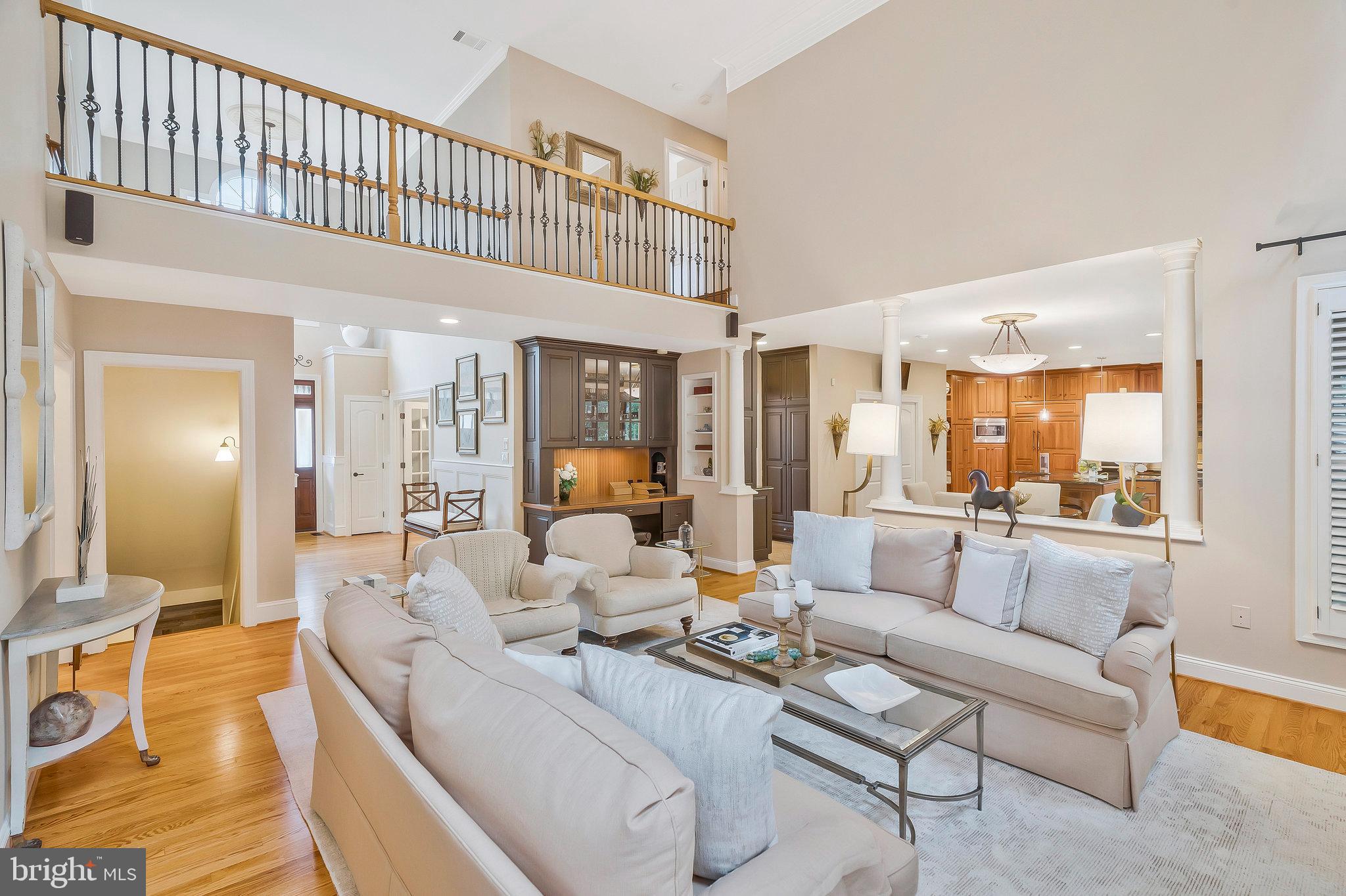 MC LEAN HAMLET - Residential