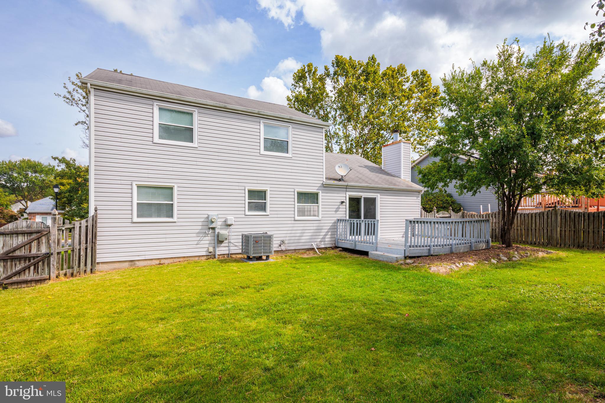 HARMANS WOODS - Residential