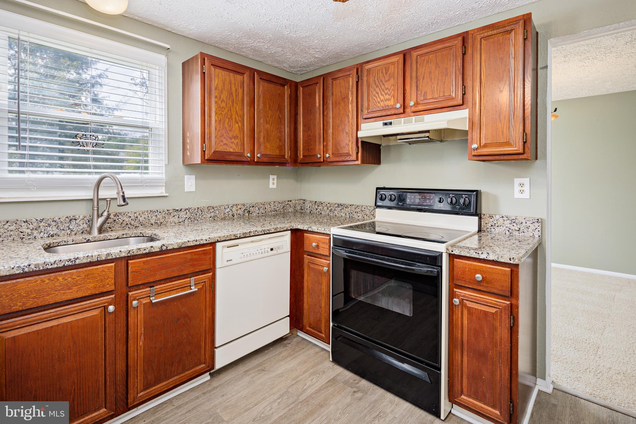 HARMANS WOODS - Residential