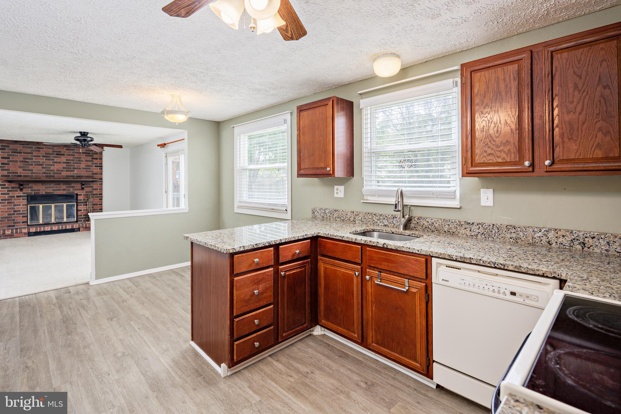 HARMANS WOODS - Residential