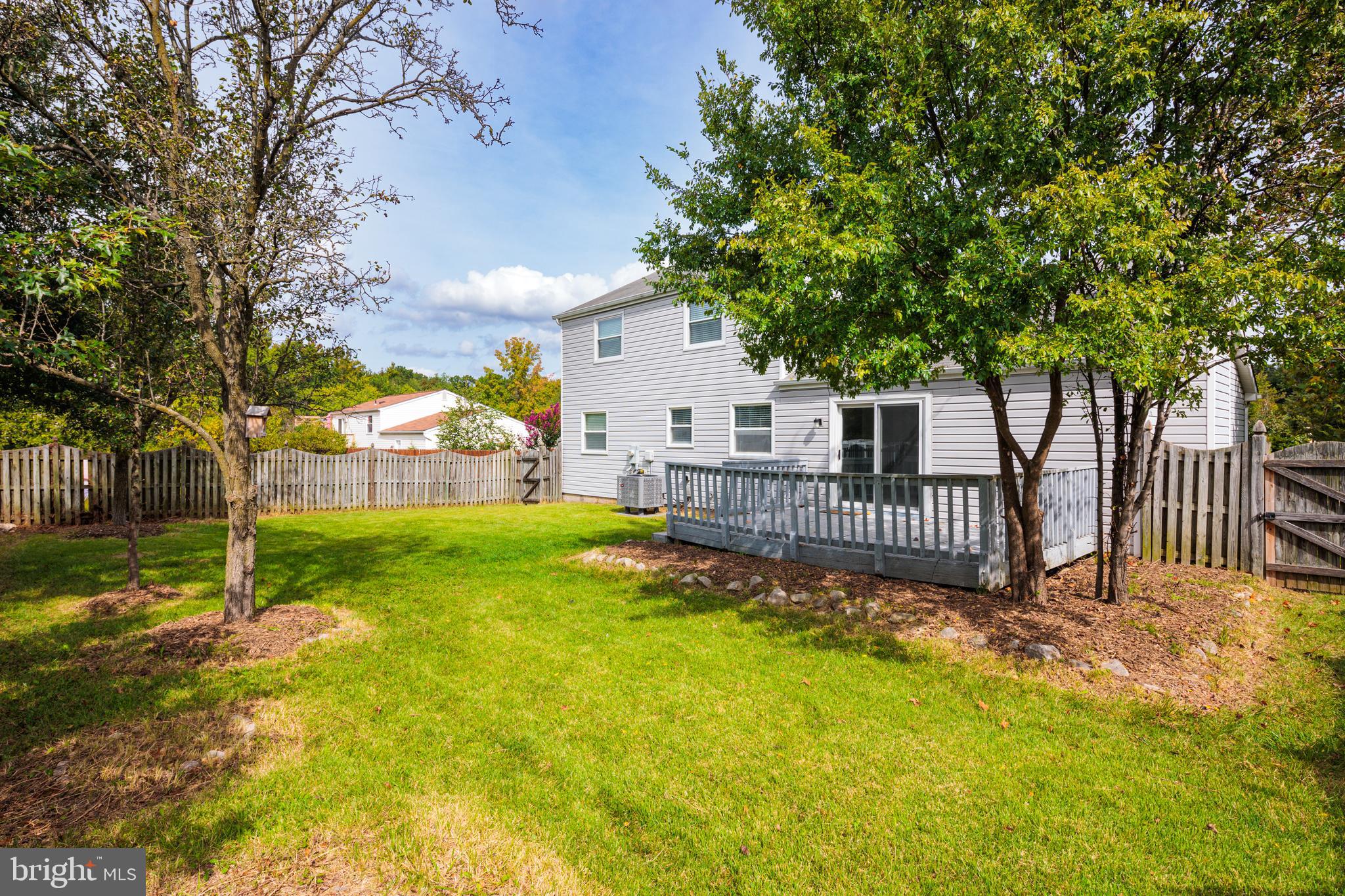 HARMANS WOODS - Residential