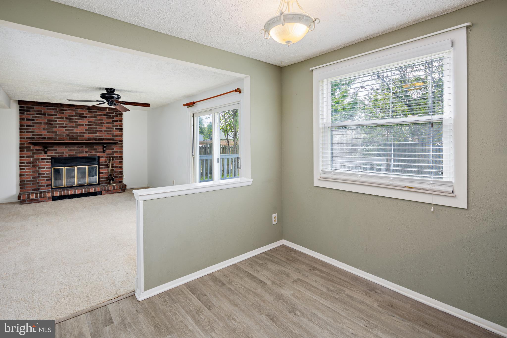 HARMANS WOODS - Residential