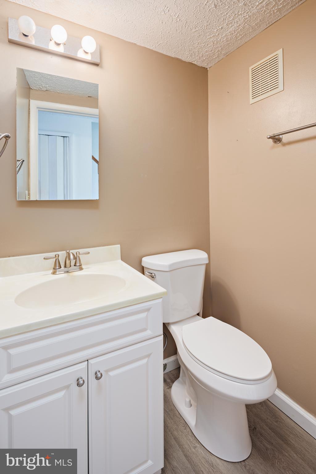 HARMANS WOODS - Residential