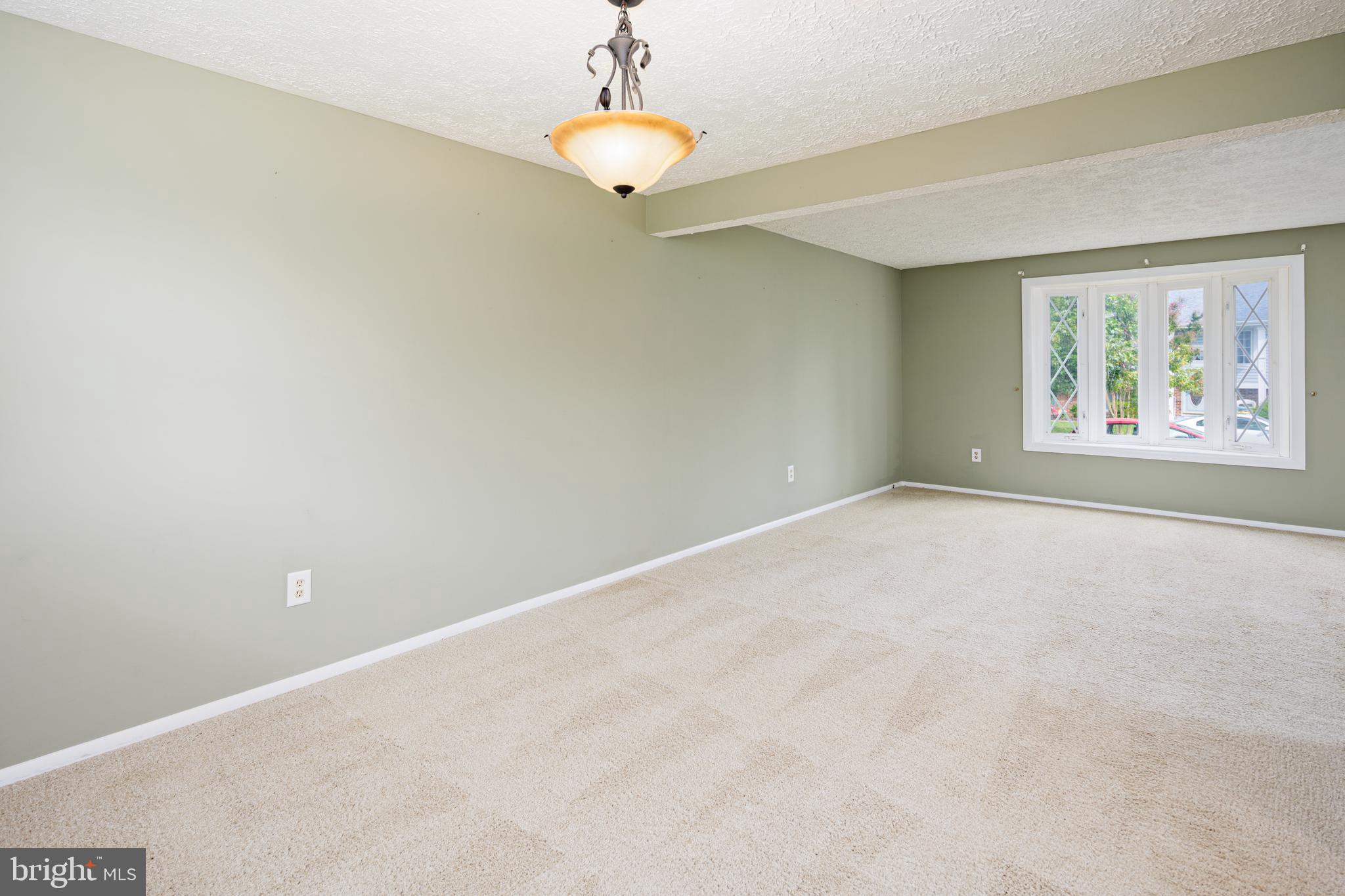 HARMANS WOODS - Residential