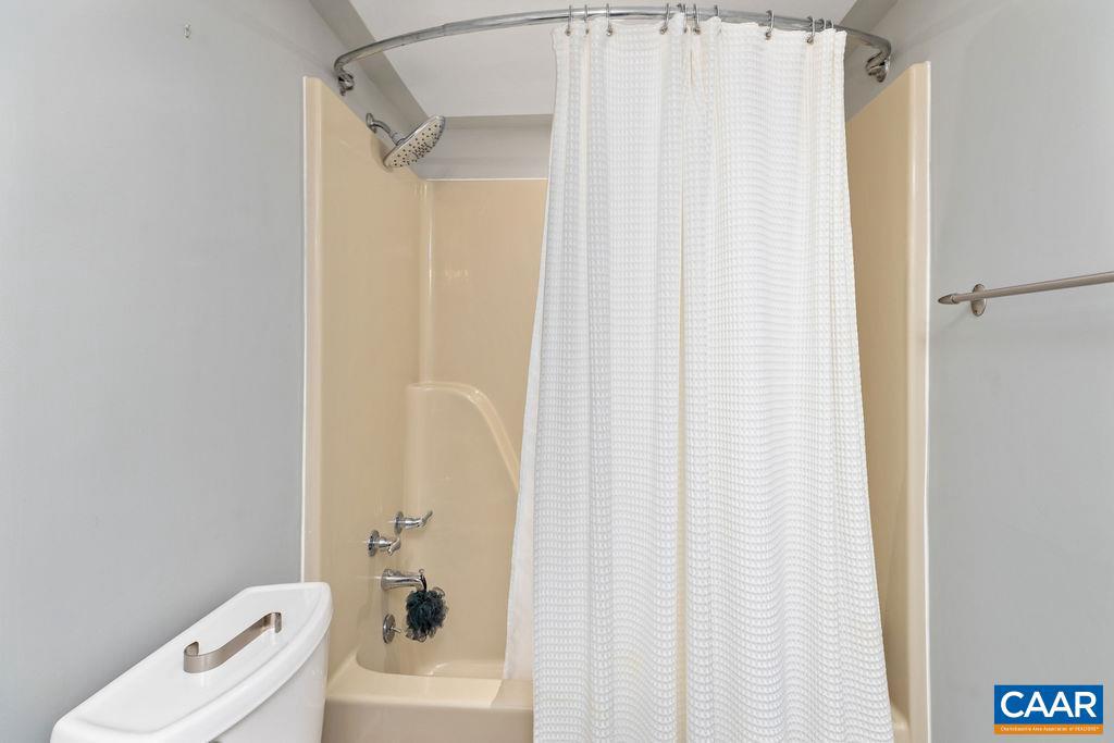 WINTERGREEN RESORT - Residential