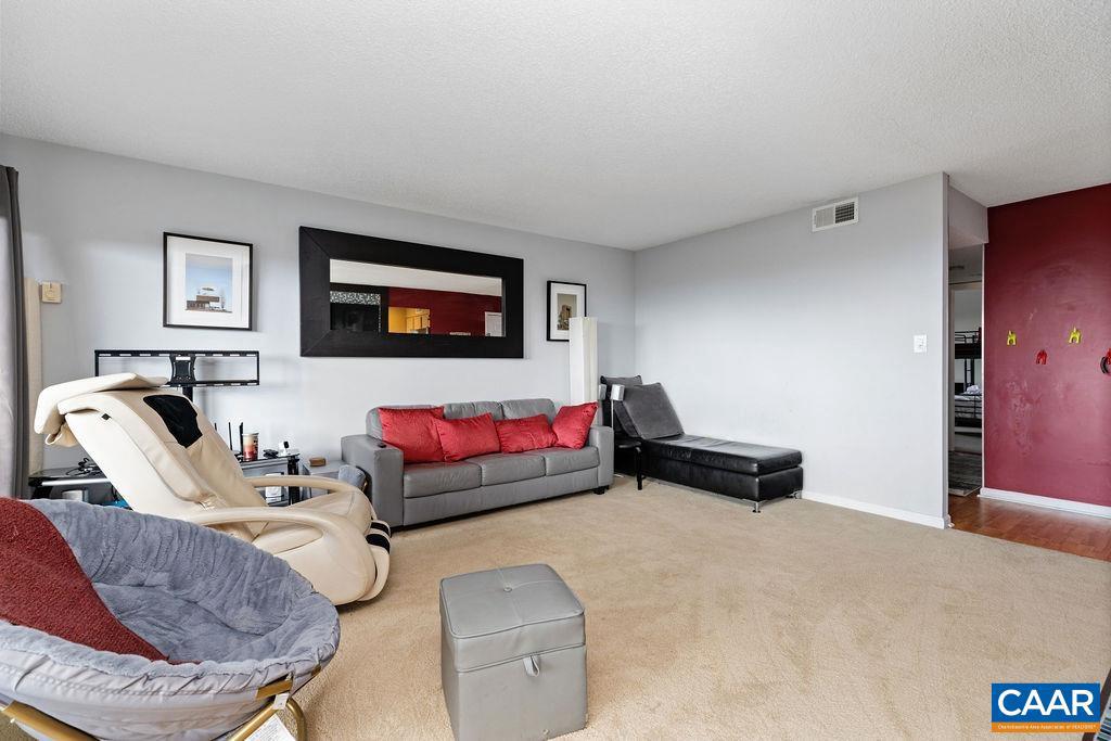 3211 NORTH RIDGE CONDOS