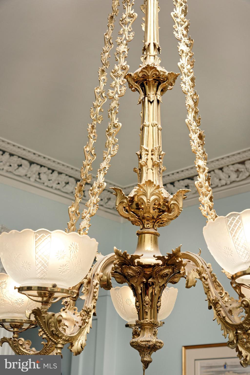 OLD TOWN ALEXANDRIA - Residential