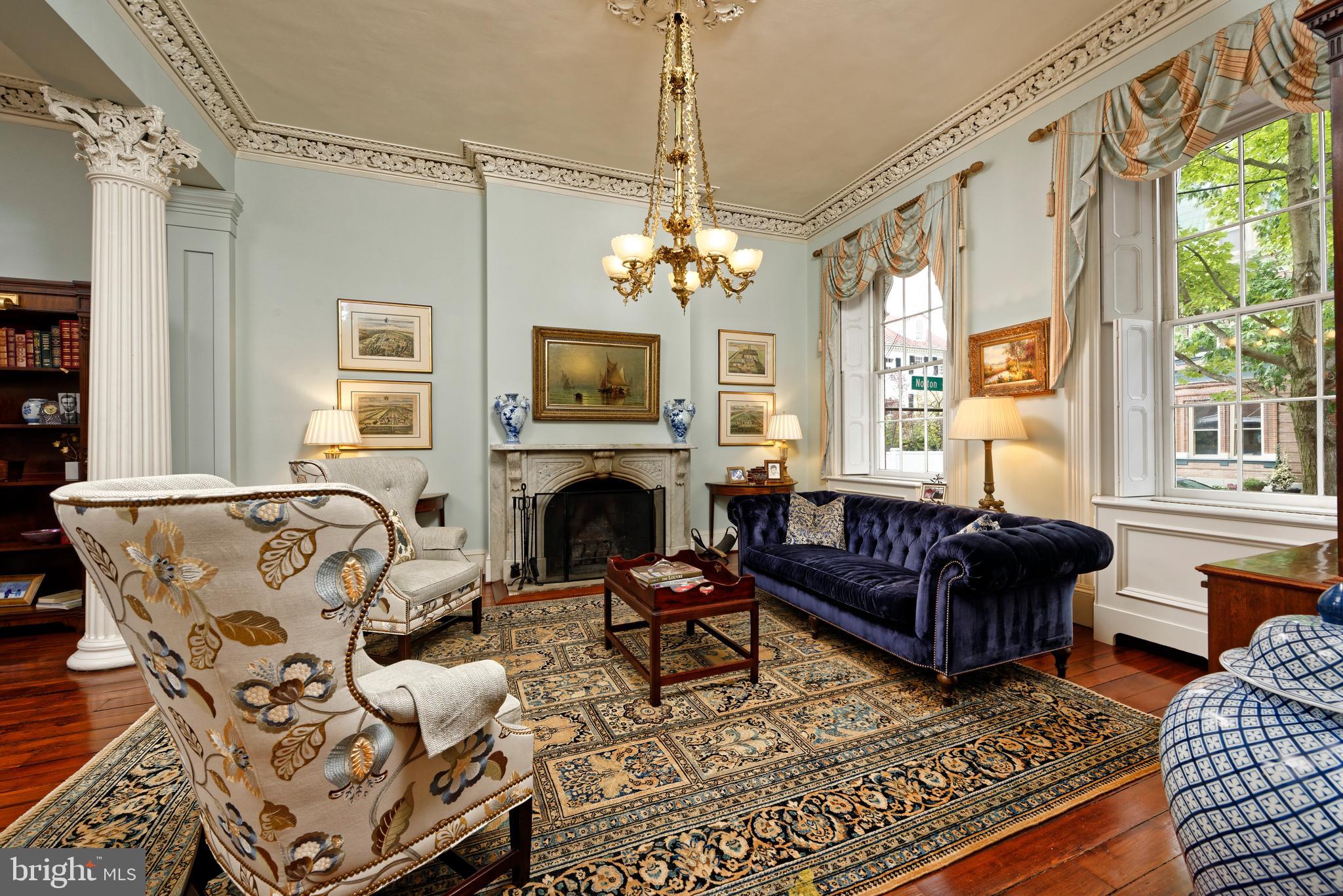 OLD TOWN ALEXANDRIA - Residential