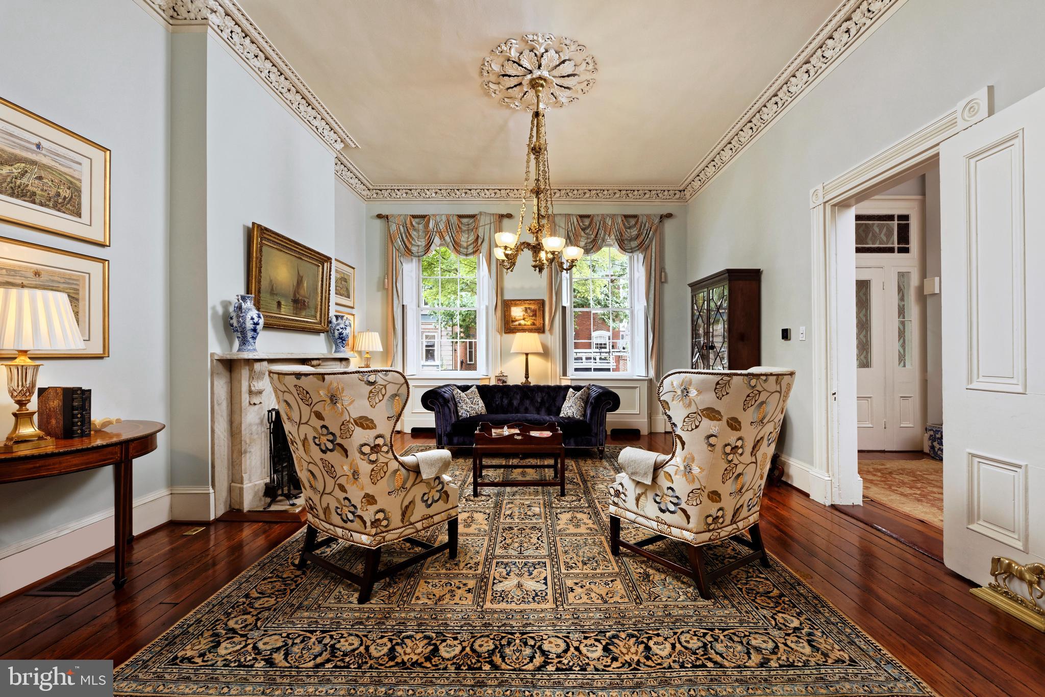 OLD TOWN ALEXANDRIA - Residential