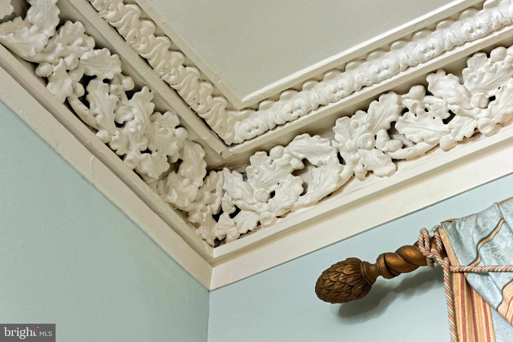 OLD TOWN ALEXANDRIA - Residential