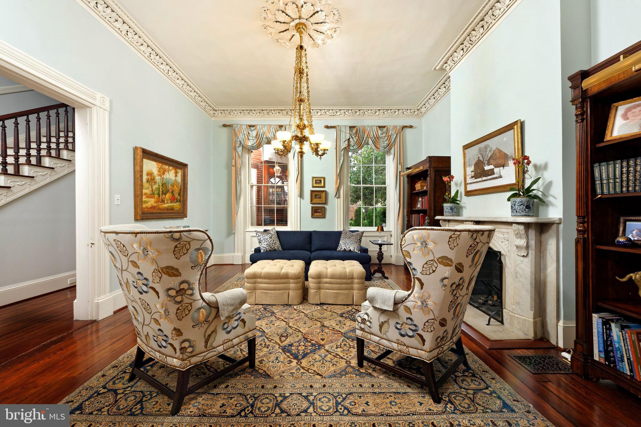 OLD TOWN ALEXANDRIA - Residential