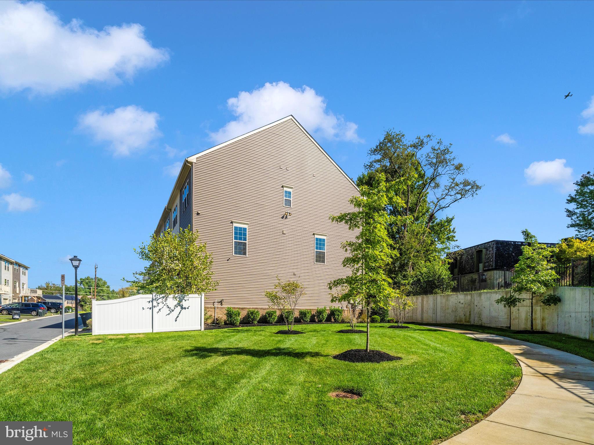 MONTGOMERY VILLAGE - Residential