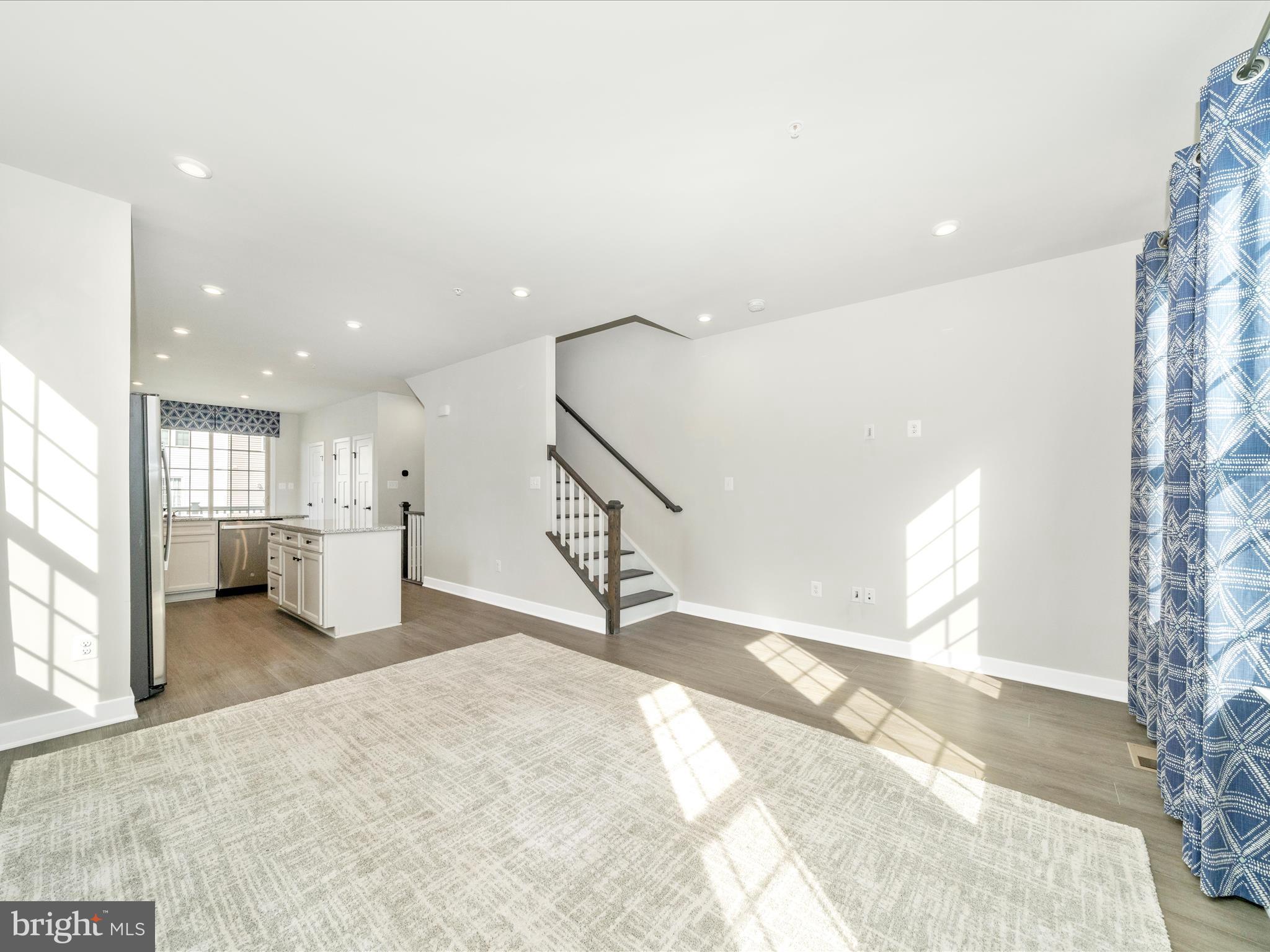 MONTGOMERY VILLAGE - Residential