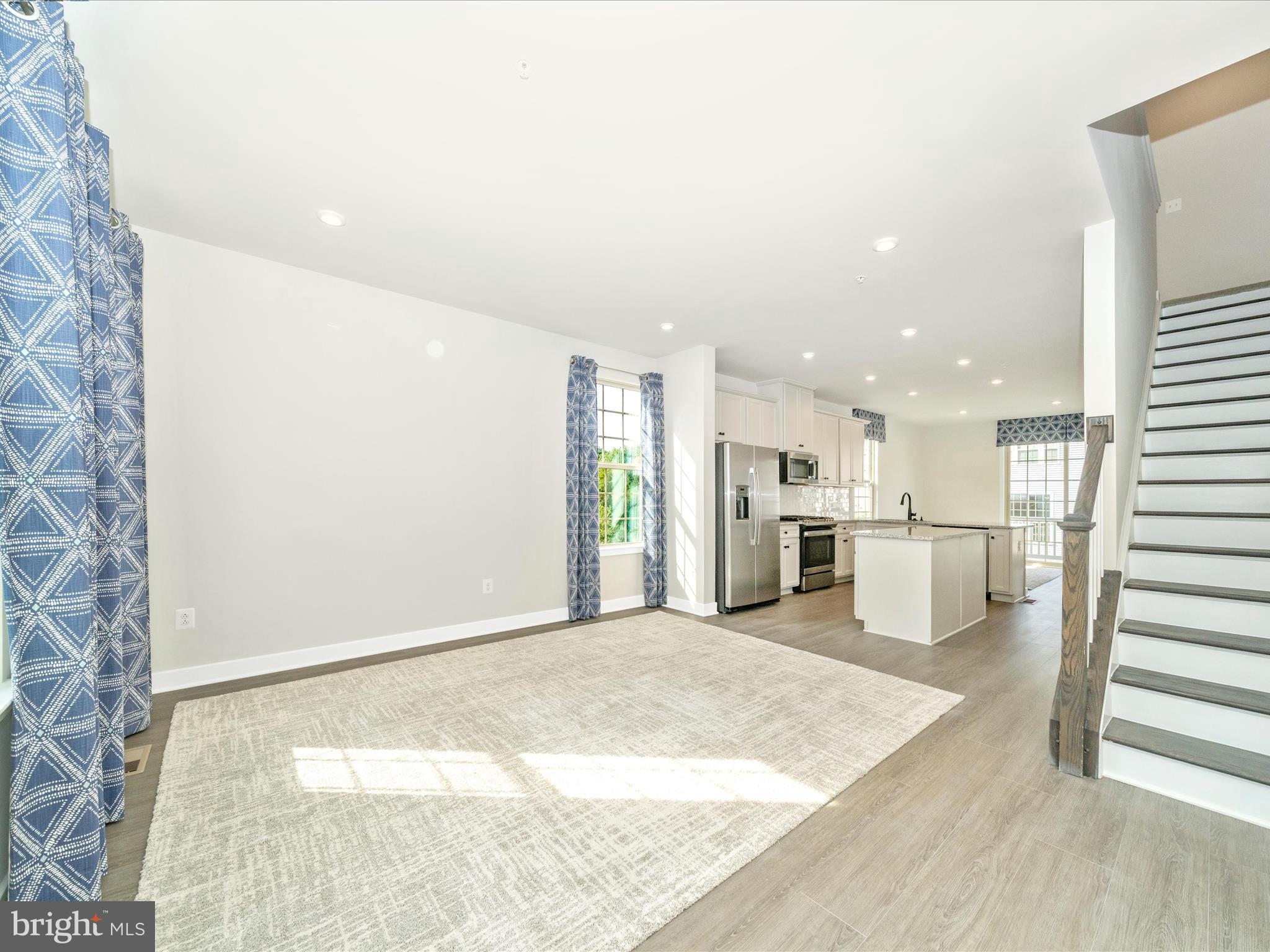 MONTGOMERY VILLAGE - Residential