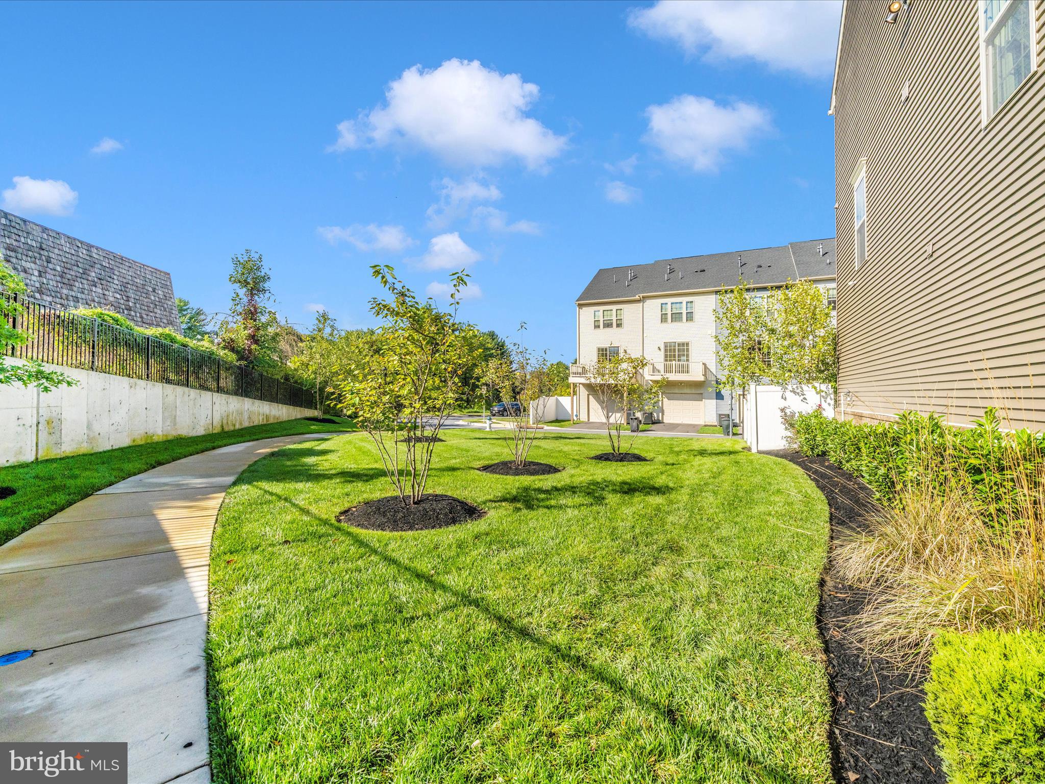 MONTGOMERY VILLAGE - Residential