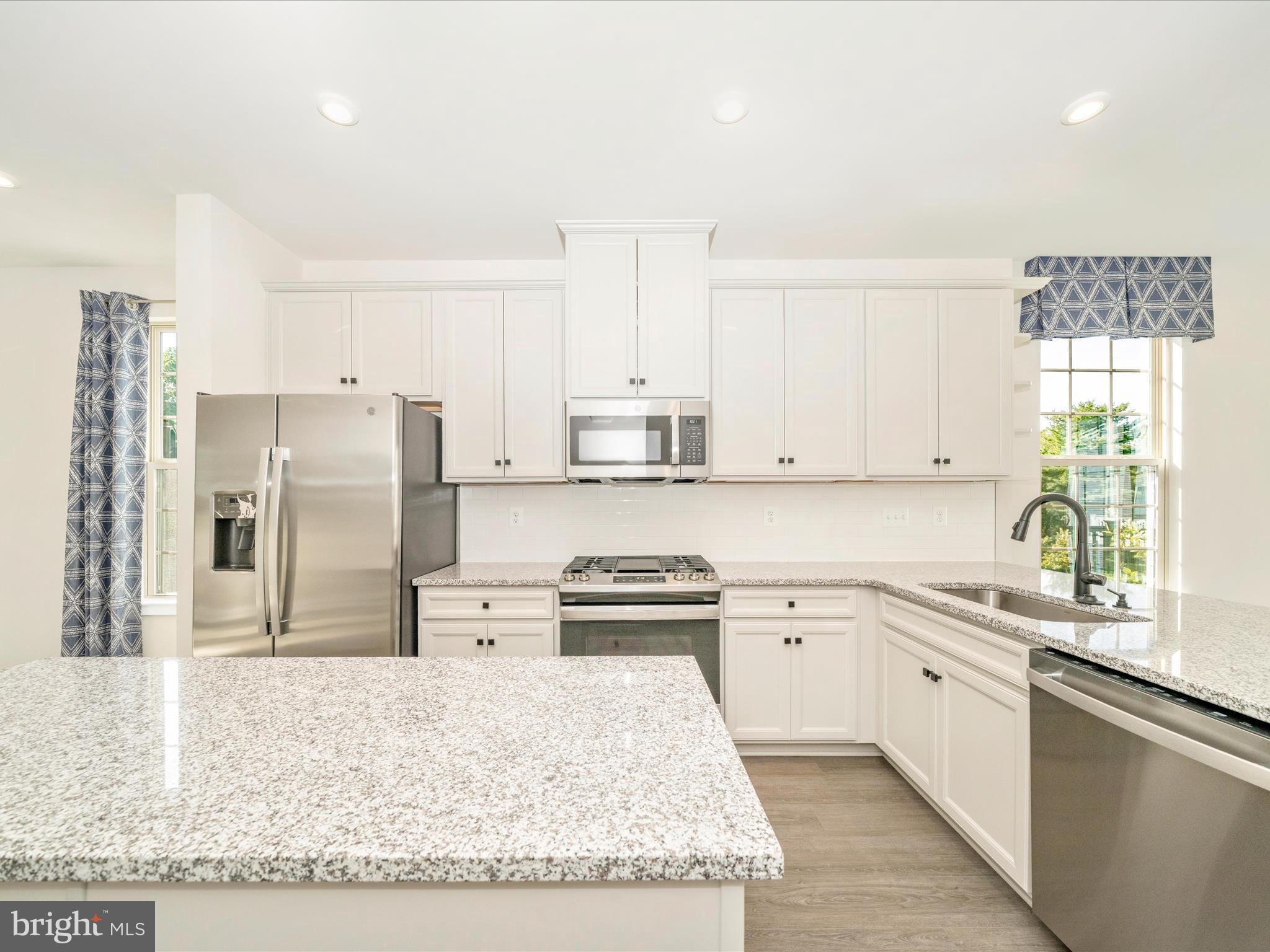 MONTGOMERY VILLAGE - Residential