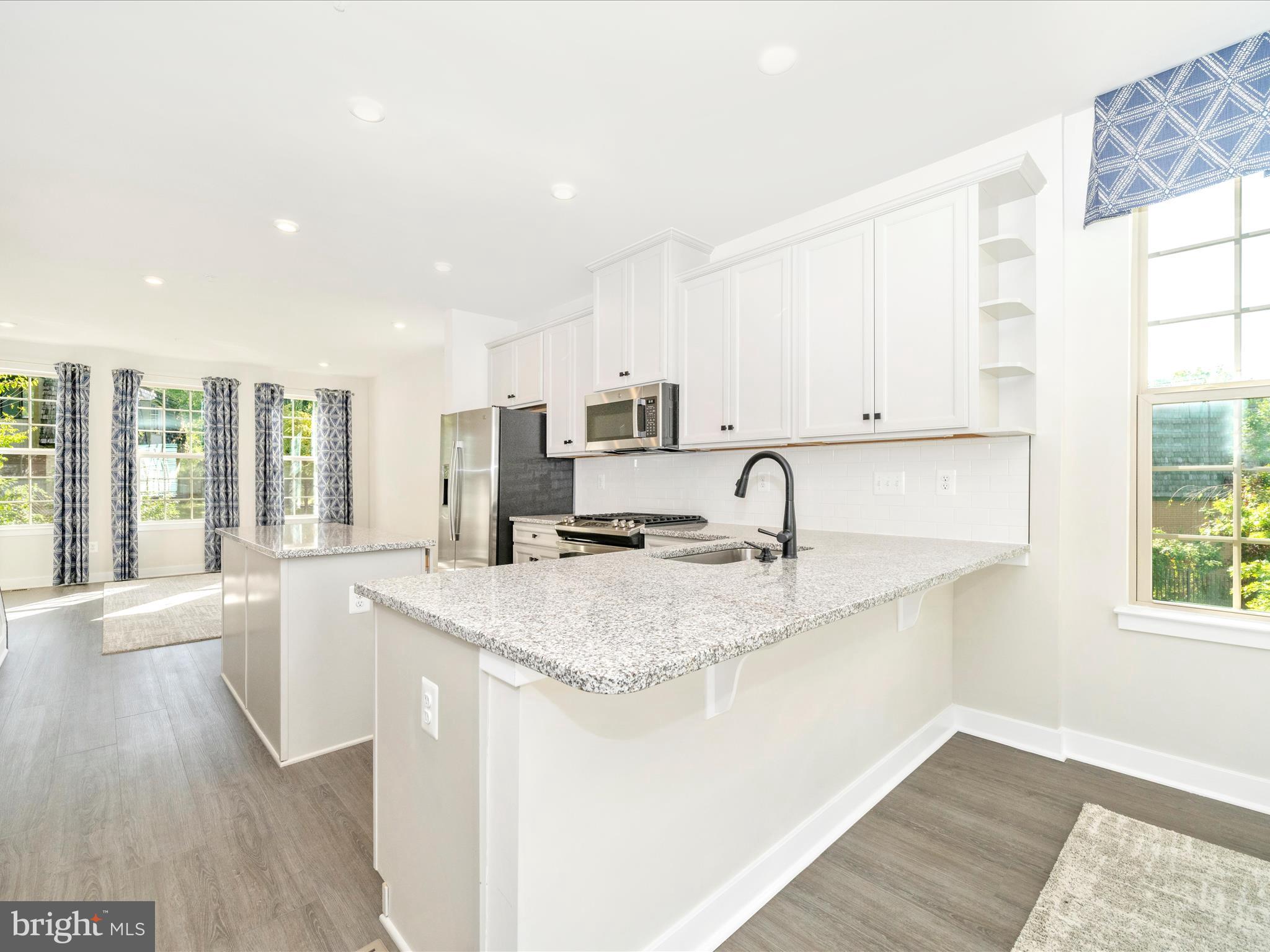 MONTGOMERY VILLAGE - Residential