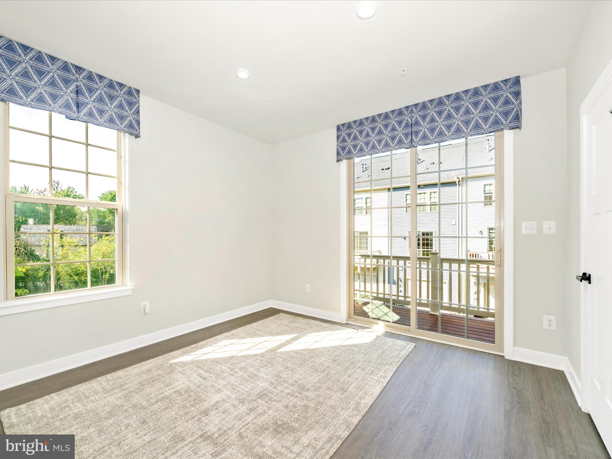 MONTGOMERY VILLAGE - Residential