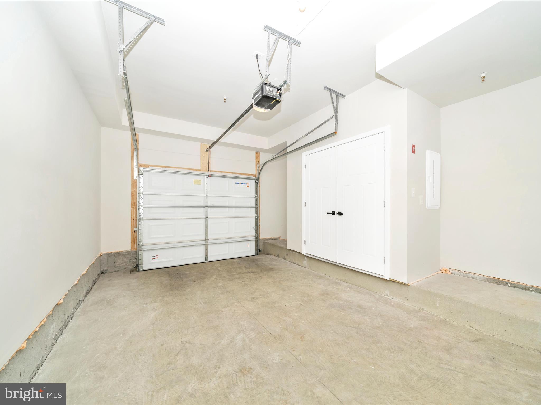 MONTGOMERY VILLAGE - Residential