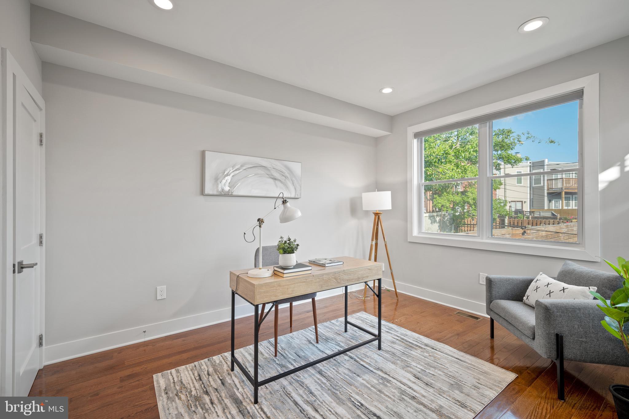 125 RHODE ISLAND AVENUE NE 1