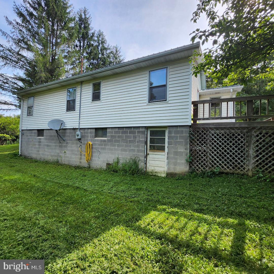 2445 BEAR WALLOW HOLLOW ROAD