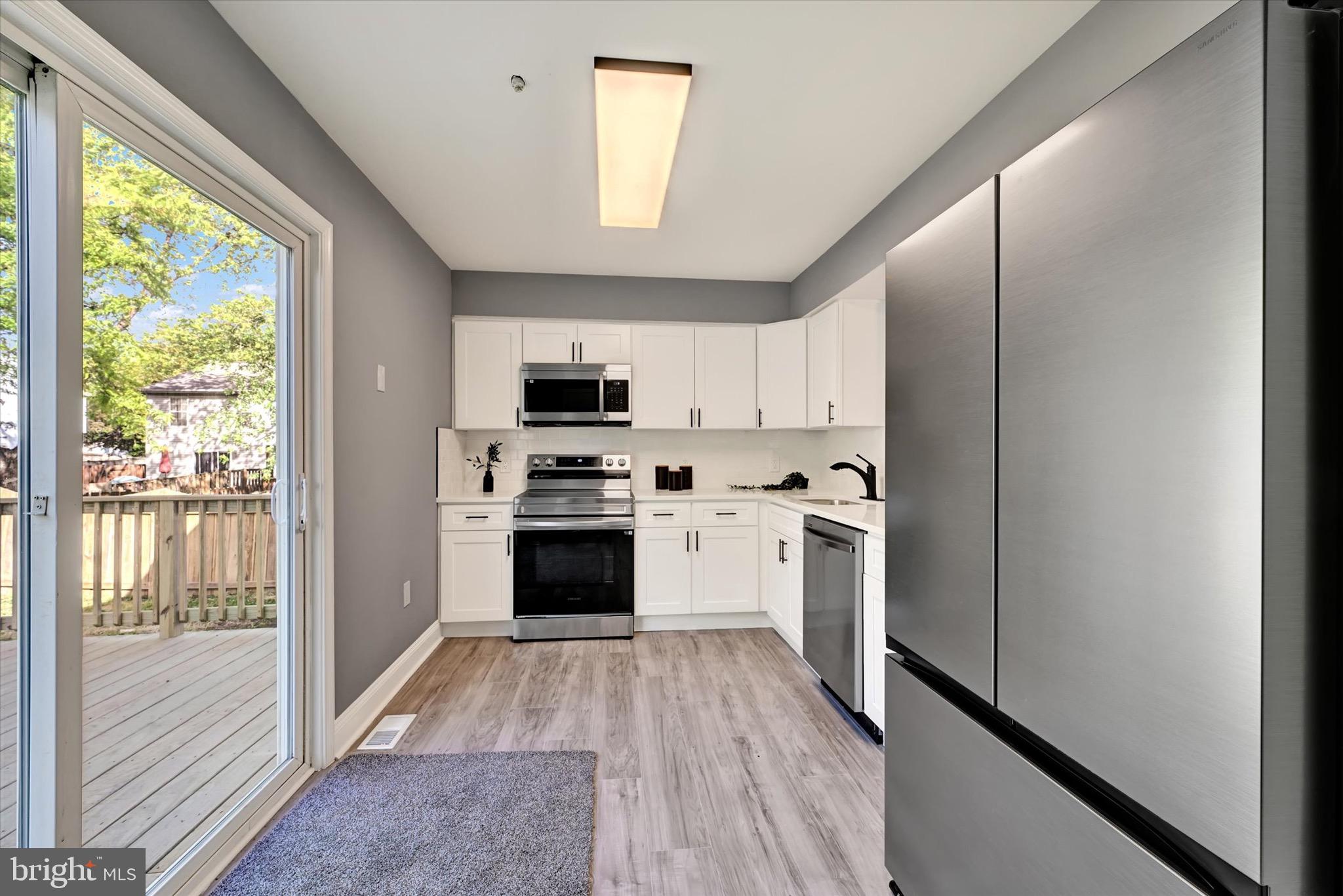 AVONDALE RUN - Residential