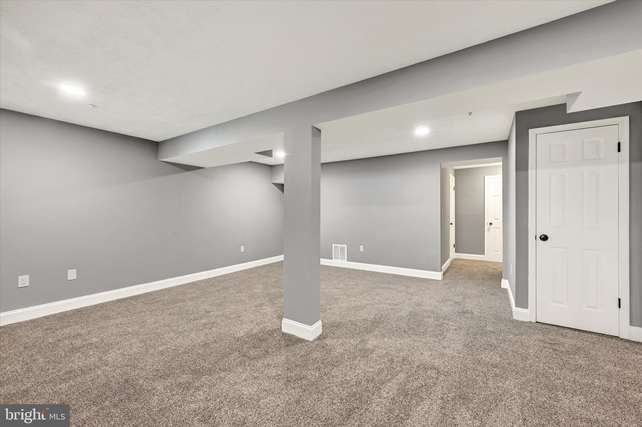AVONDALE RUN - Residential