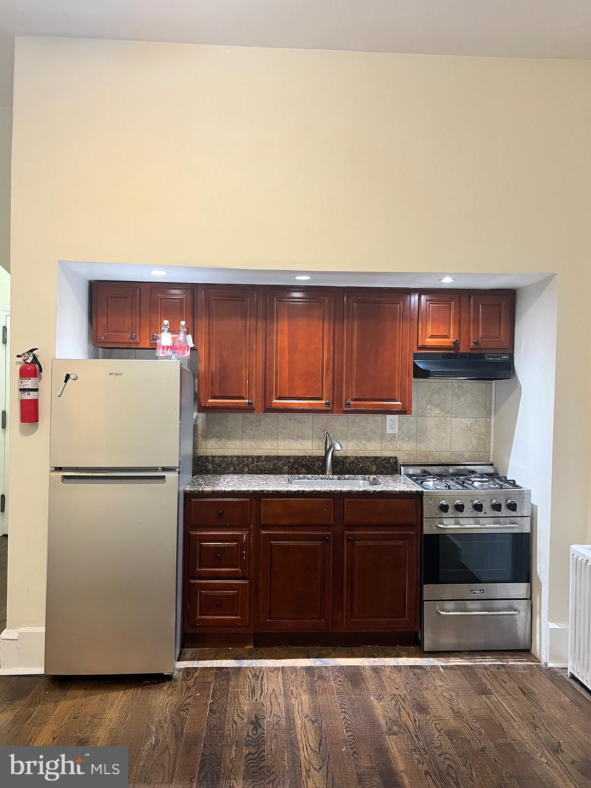 Check out this beautiful and affordable one bedroom unit with a large bonus room that could be used as a second bedroom plus direct access to the large yard. The apartment has walnut hardwood floors throughout, high ceilings and ceiling fans in almost every room. Steps away from the Broad Street Line, a brief walk to TempleU and a quick subway ride to Center City, can't beat the convenience of this location. Pet friendly. Water, trash fee and extra storage room in basement included in the rent. Applicants must complete a background and credit check, first last and security requested.