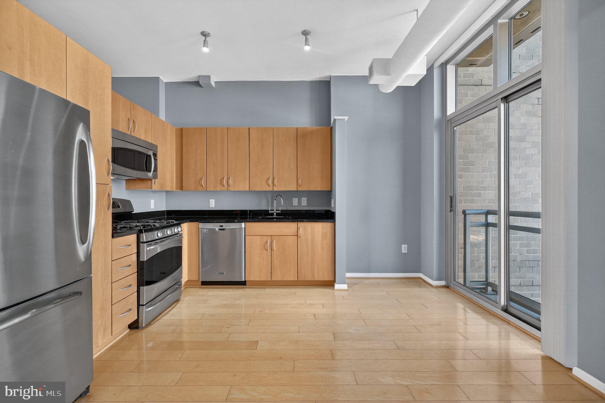 811 4TH STREET NW 814