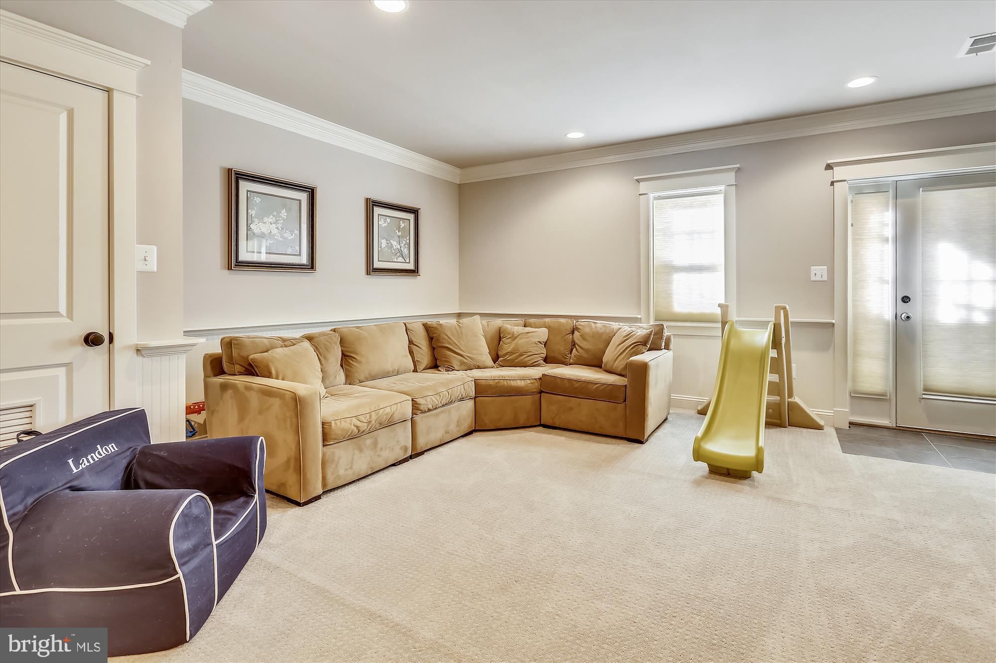 CLARENDON - Residential