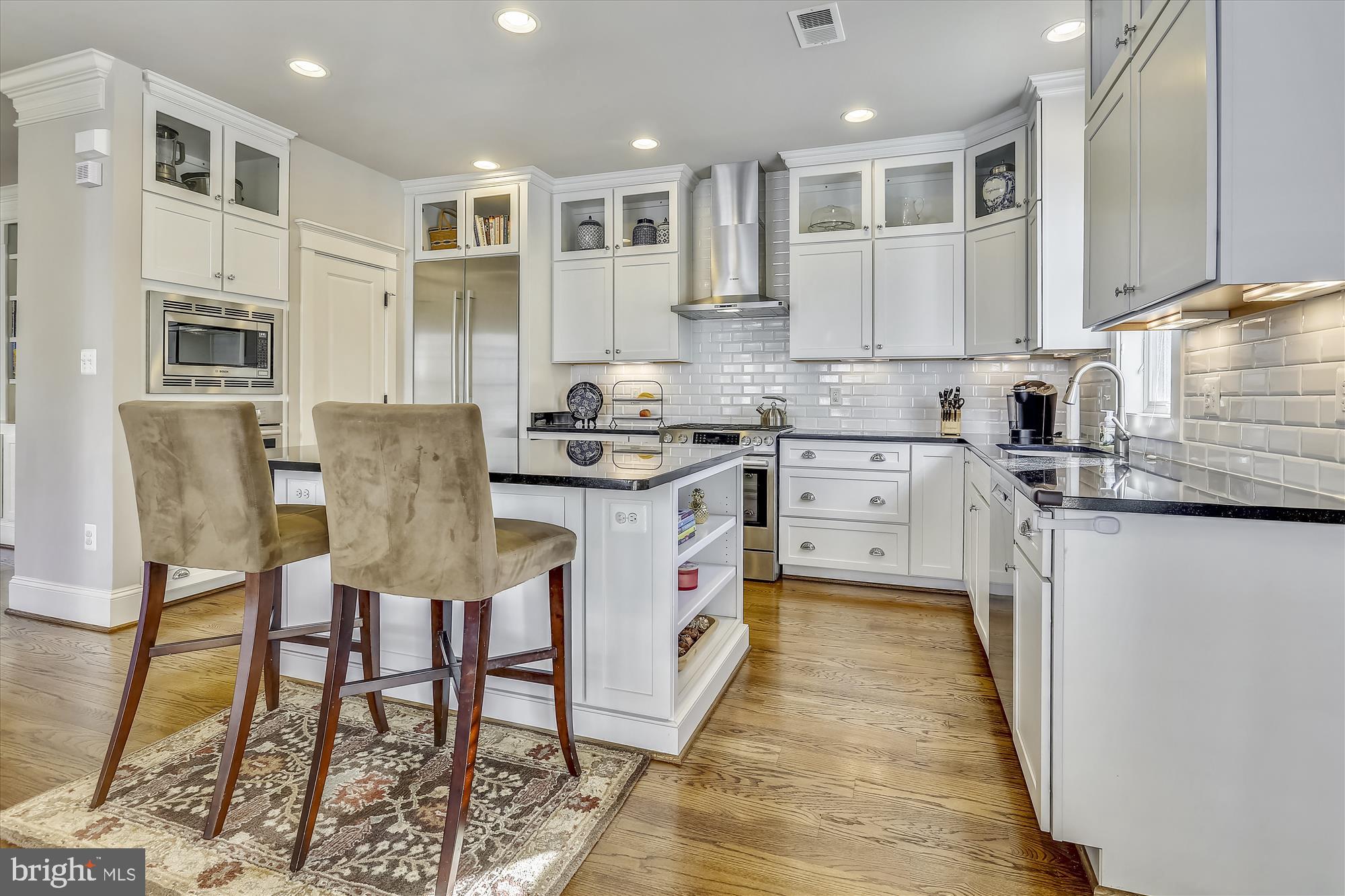 CLARENDON - Residential