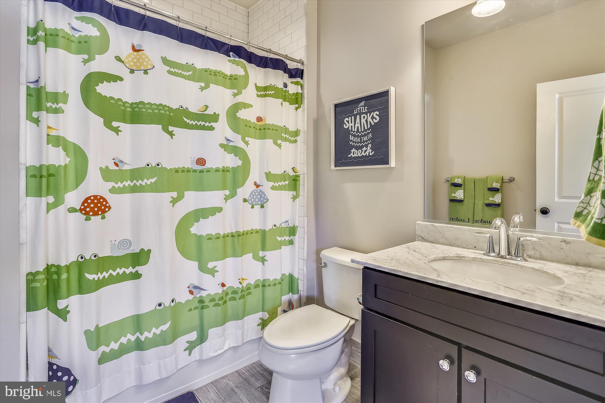 CLARENDON - Residential