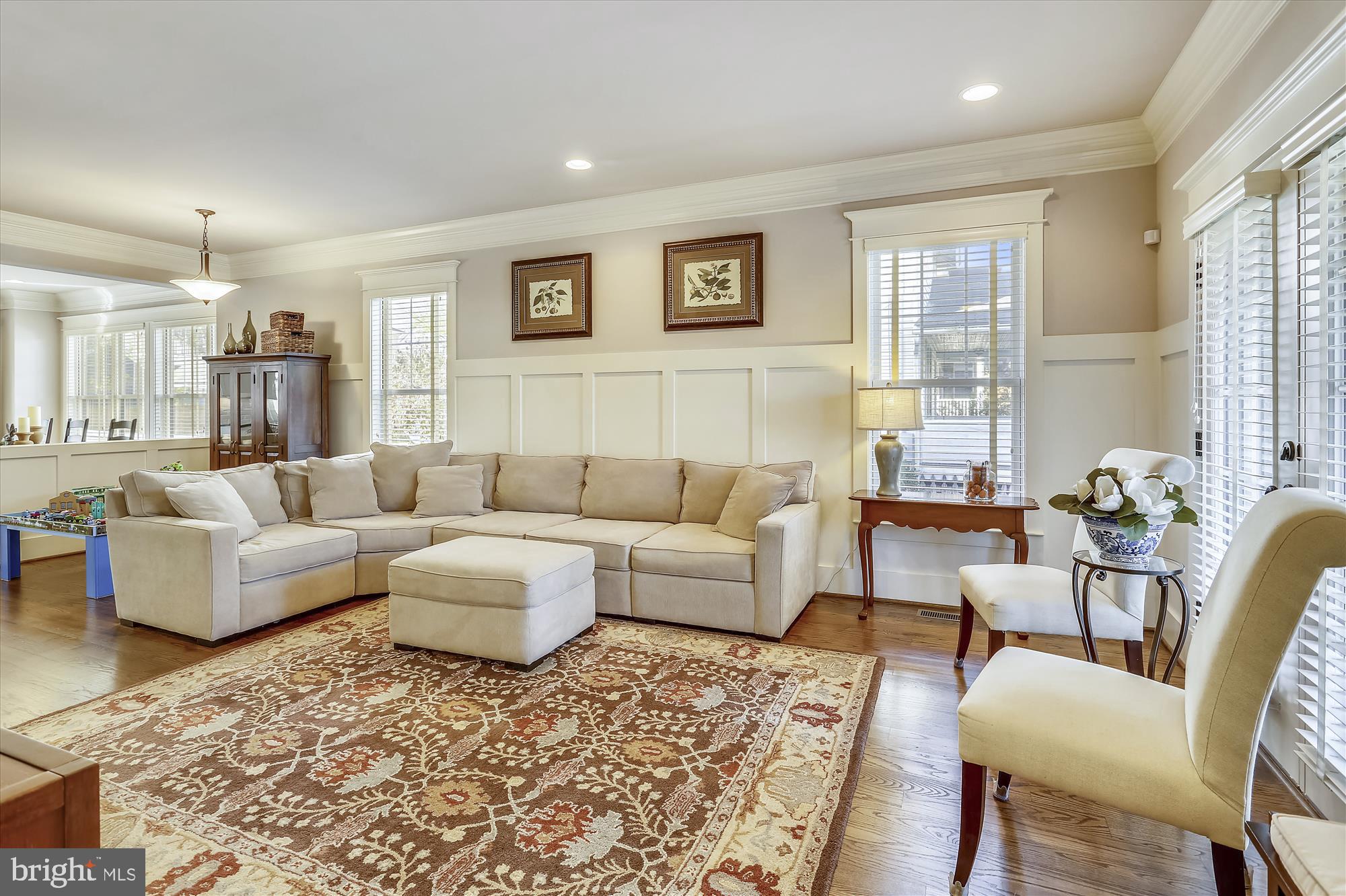 CLARENDON - Residential