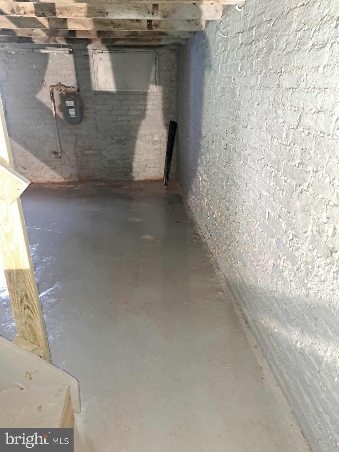 BUTCHERS HILL - Residential Lease