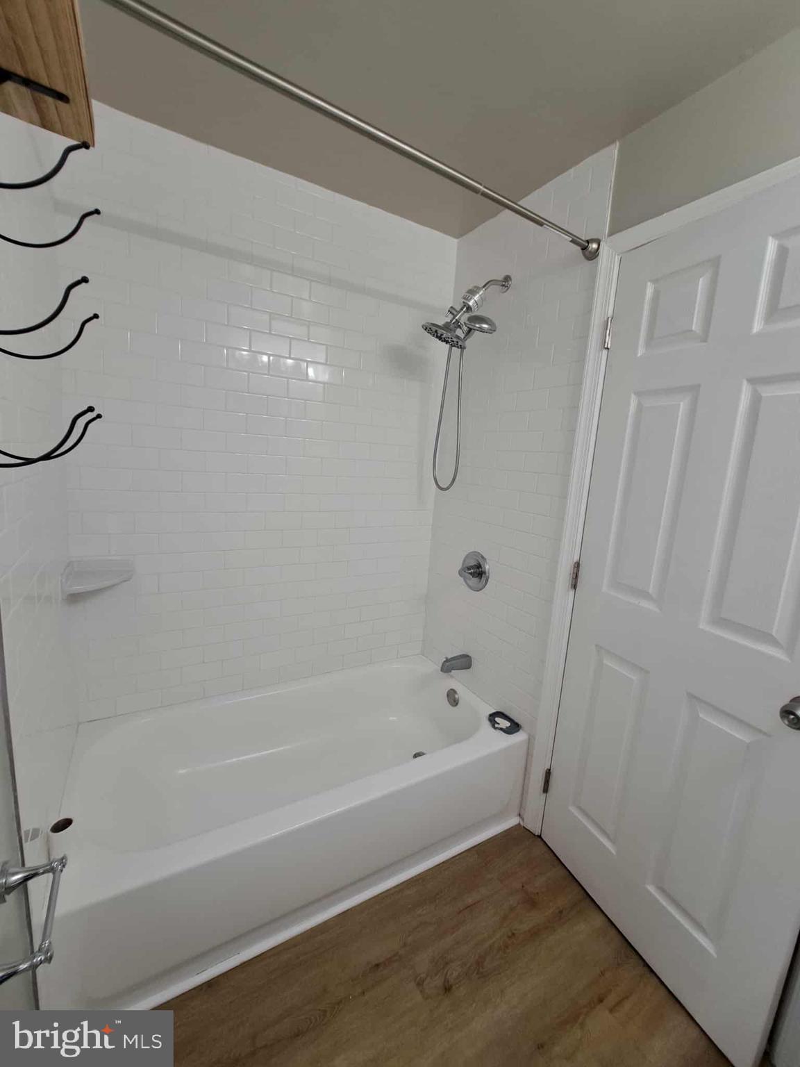 BUTCHERS HILL - Residential Lease